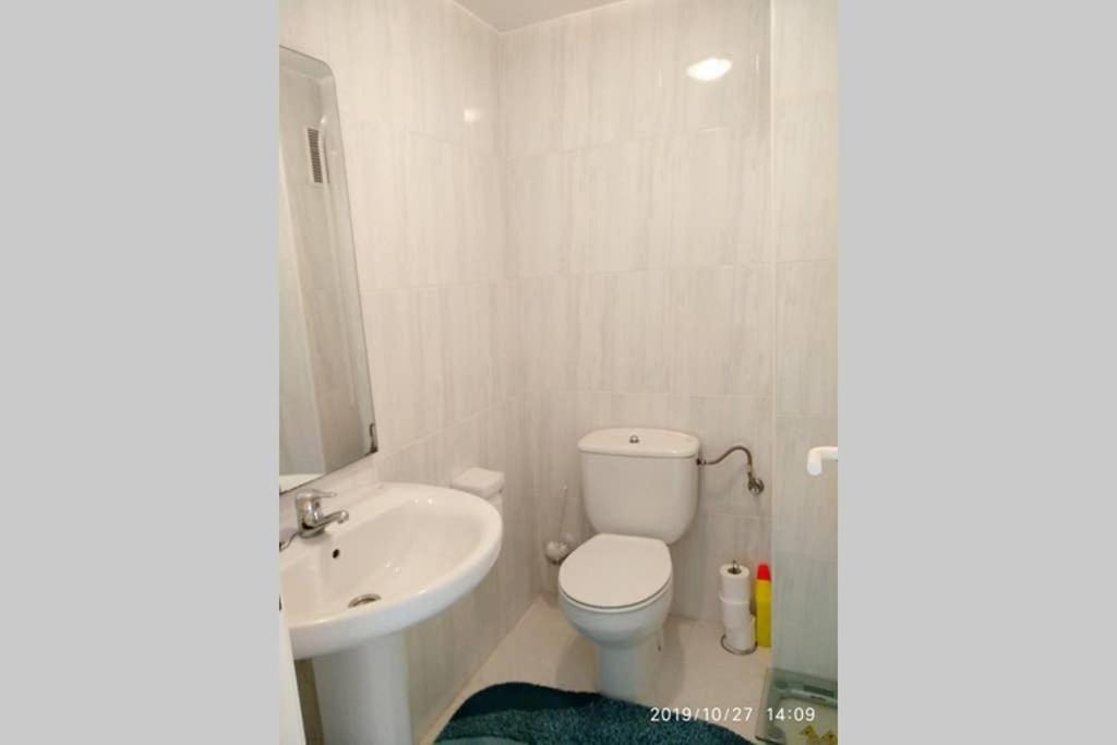 Estupendo Apartamento En Primera Linea De Playa Y Con Vistas Al Mar Денія Екстер'єр фото