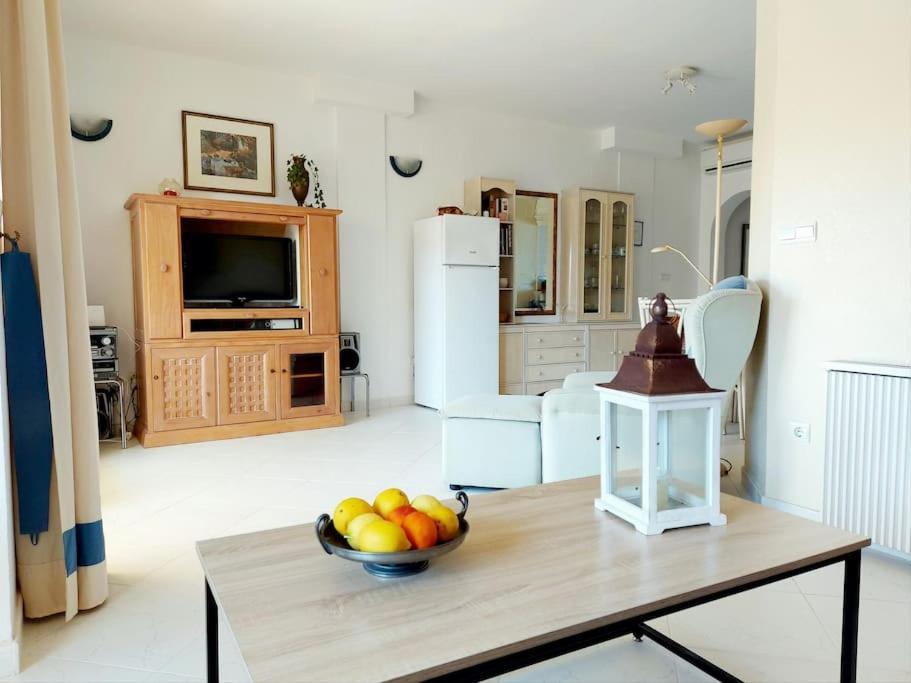Estupendo Apartamento En Primera Linea De Playa Y Con Vistas Al Mar Денія Екстер'єр фото